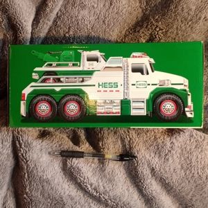 Hess Rescue Team Tow Trucks